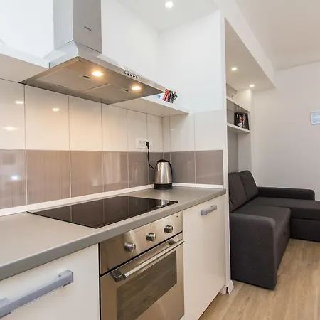 Bell Apartment *